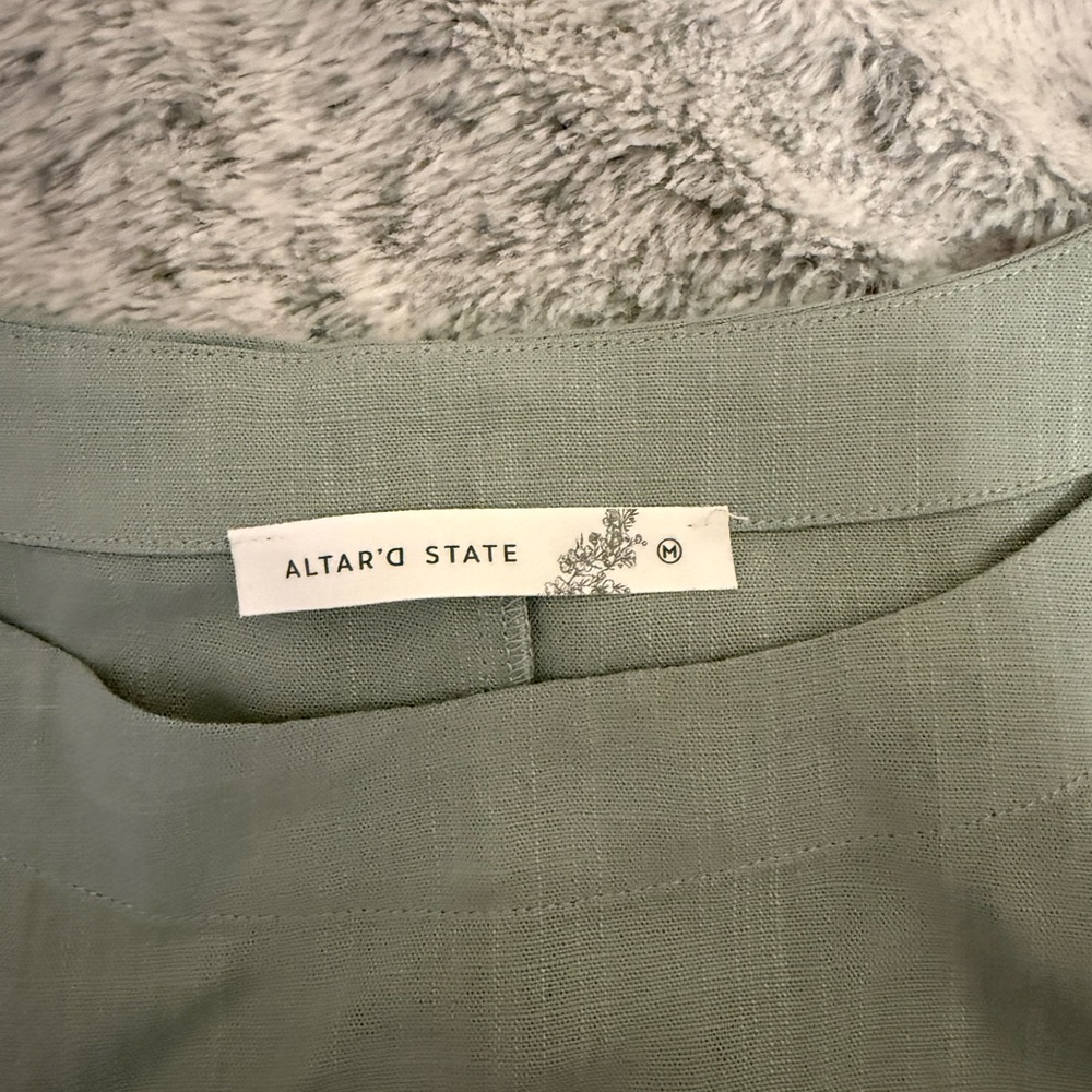 Altar'd State Boxy Sage Green Crop Top - Picture 3 of 3